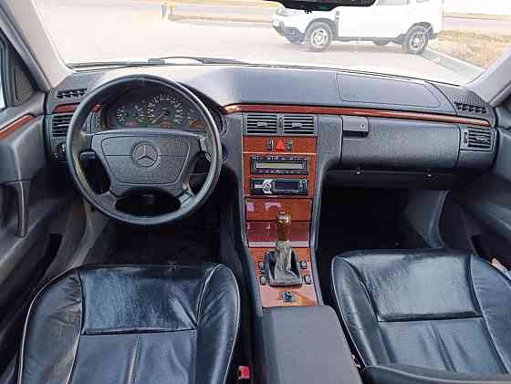 Mercedes E-Class 1996 год Бельцы Бельцы
