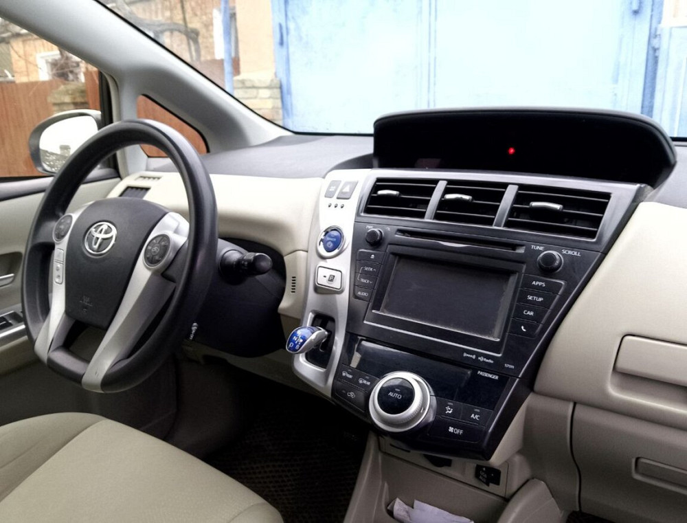 Toyota Prius 2012 год Тирасполь Тирасполь - изображение 2