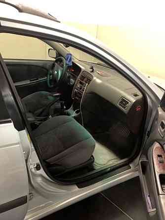 Toyota Avensis 1999 год Слободзея Слободзея