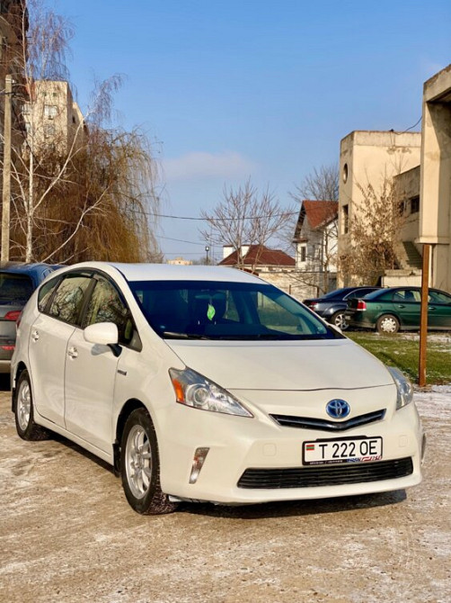 Toyota Prius 2013 an Tiraspol Tiraspol - fotografie 2