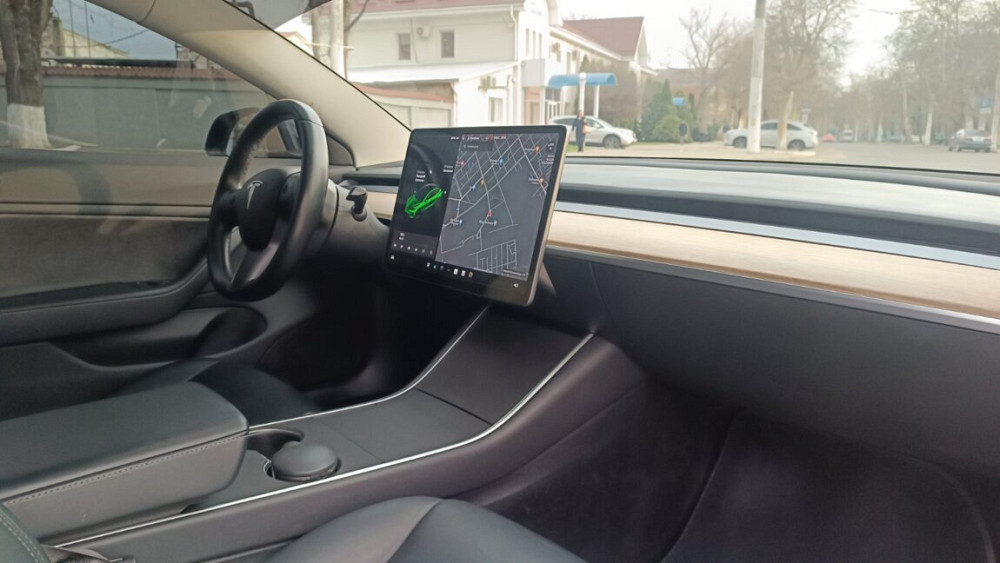 Tesla Model 3 2018 год Тирасполь Тирасполь - изображение 4
