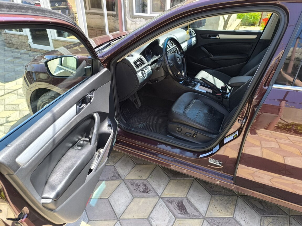 Volkswagen Passat 2012 год Тирасполь Тирасполь - изображение 5