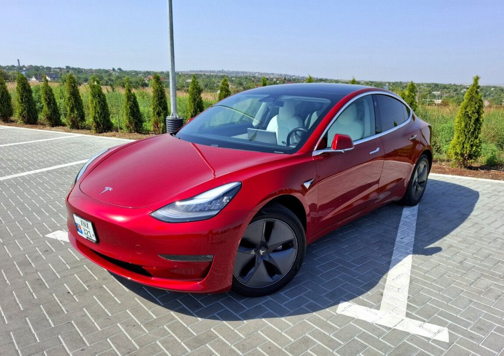 Tesla Model 3 2019 год Тирасполь Тирасполь - изображение 2