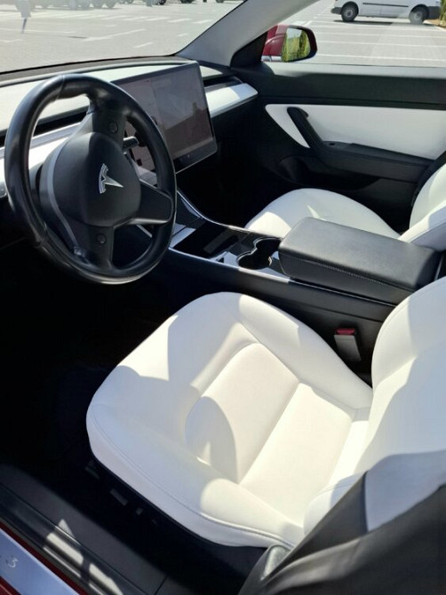 Tesla Model 3 2019 год Тирасполь Тирасполь - изображение 8