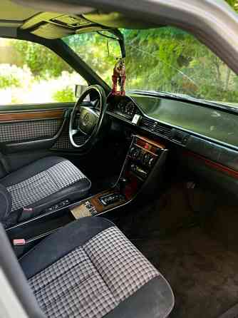 Mercedes E-Class 1993 год Тирасполь Тирасполь