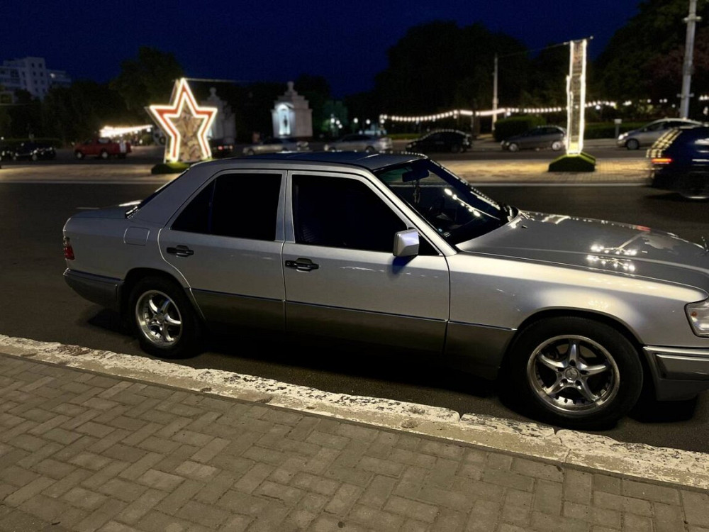 Mercedes E-Class 1993 год Тирасполь Тирасполь - изображение 2