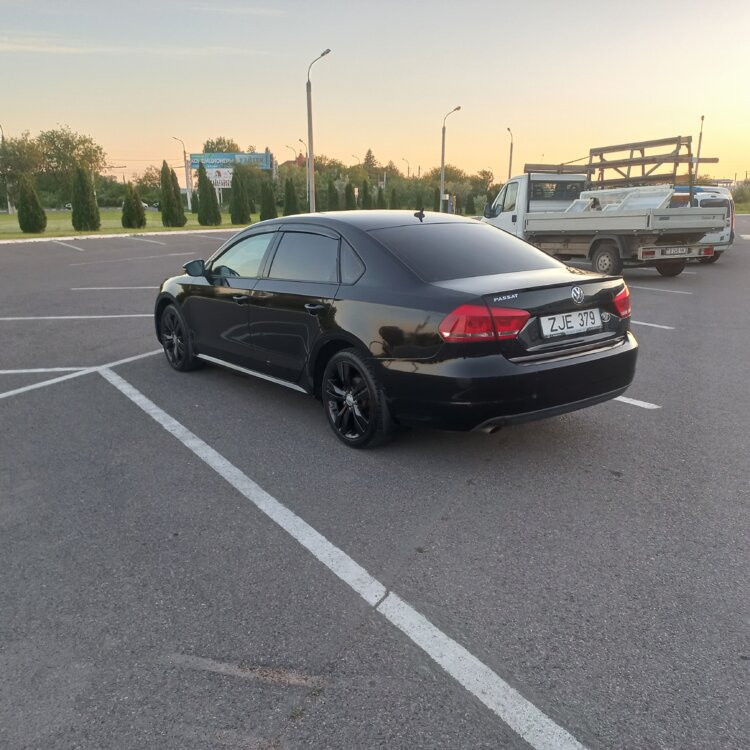 Volkswagen Passat 2011 год Тирасполь Тирасполь - изображение 2