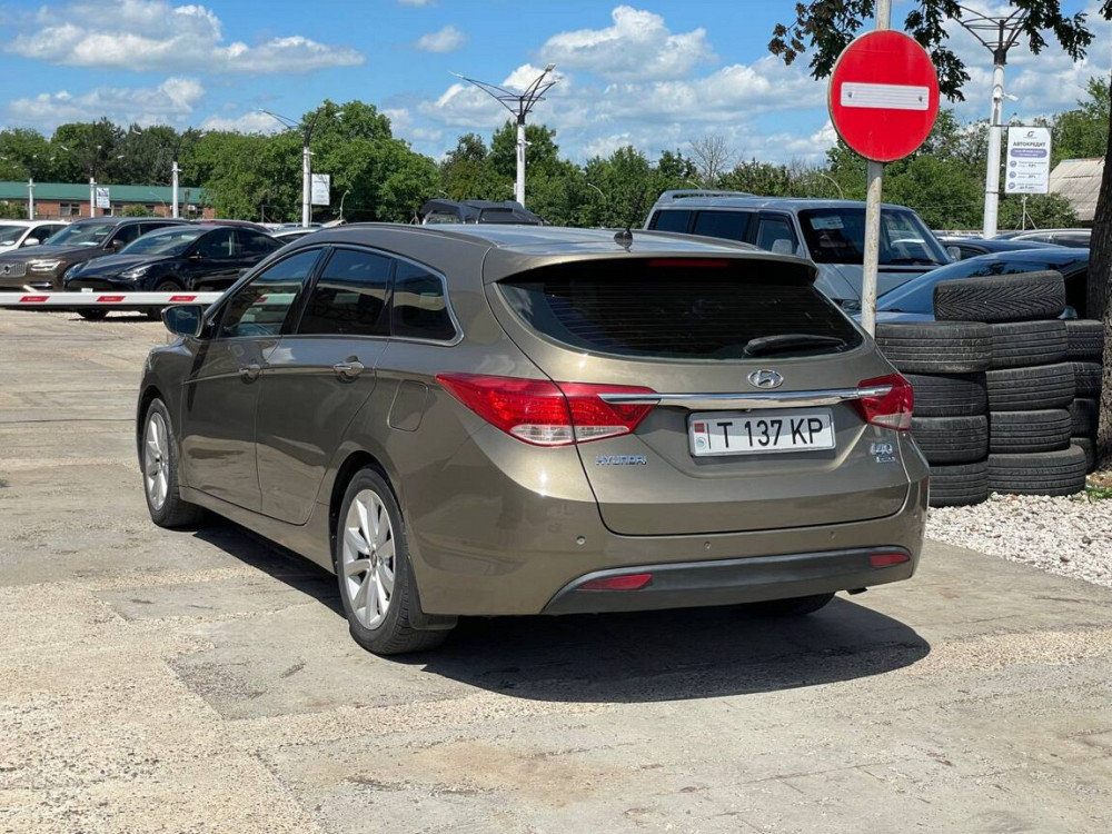 Hyundai i40 2011 год Тирасполь Тирасполь - изображение 3