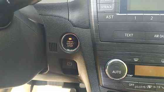 Toyota Avensis 2009 год Кишинёв Кишинёв