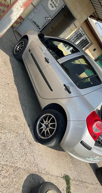 Renault Clio 2007 год Кишинёв Кишинёв - изображение 2