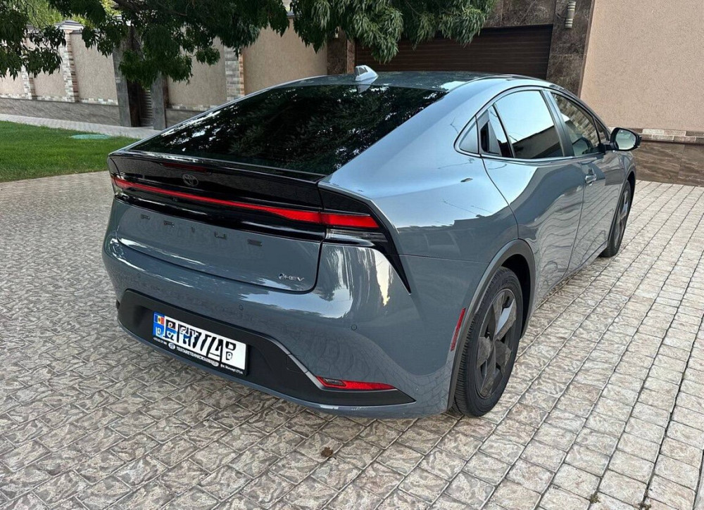 Toyota Prius 2024 год Тирасполь Тирасполь - изображение 8