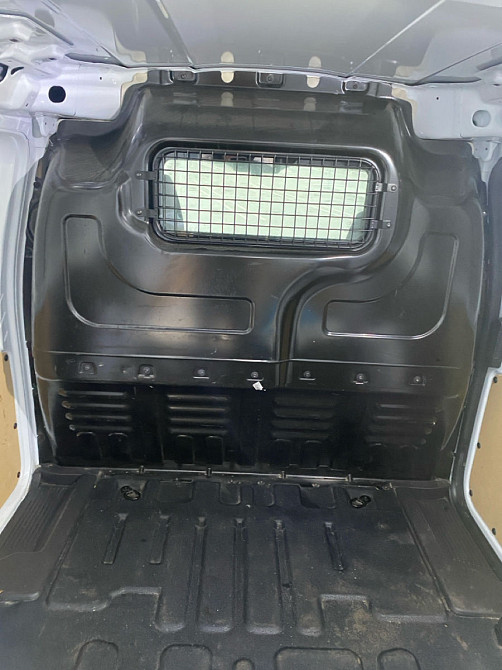 Ford Transit Courier Chişinău - fotografie 6