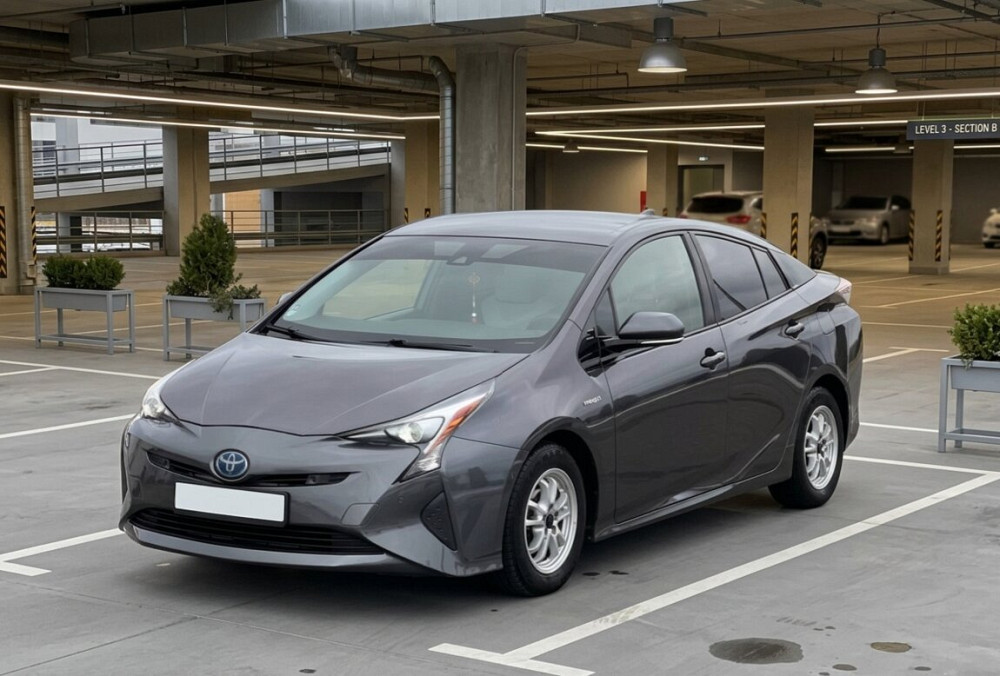 Toyota Prius 2017 год Рыбница Рыбница - изображение 1