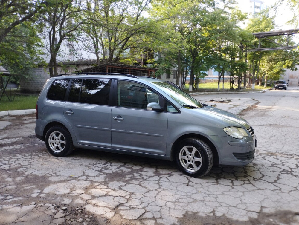 Volkswagen Touran 2008 год Рыбница Рыбница - изображение 4