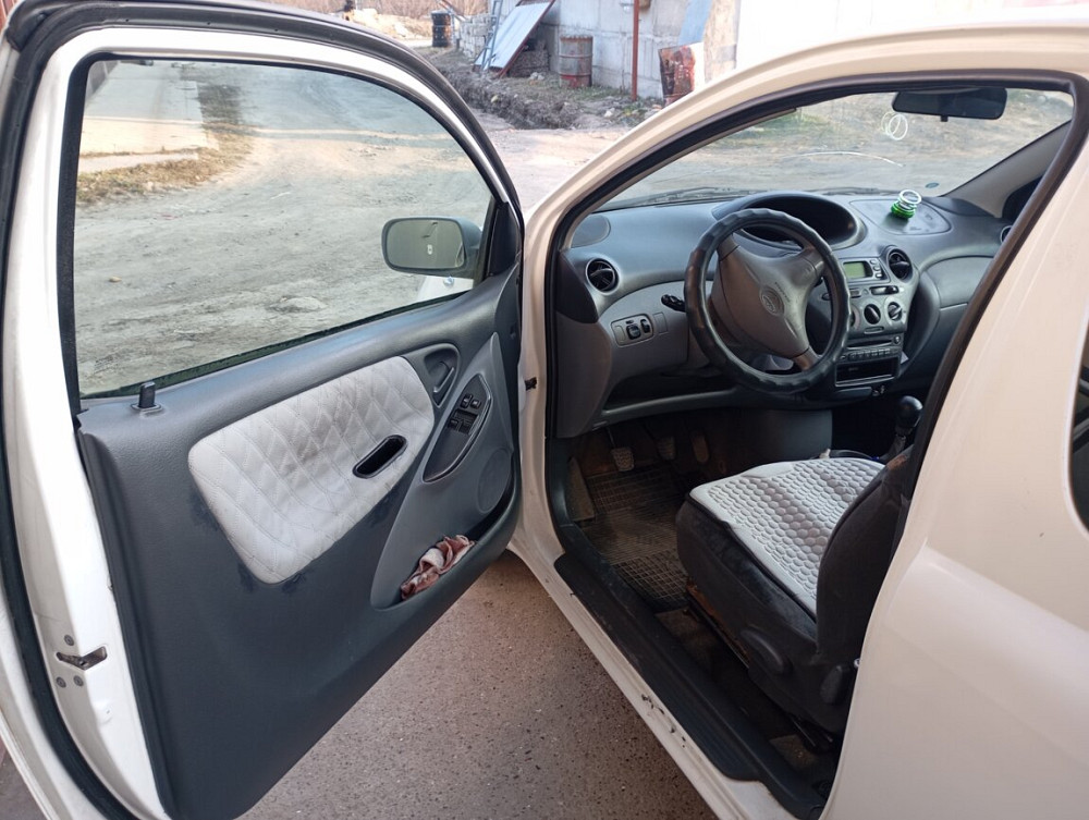 Toyota Yaris 2001 год Тирасполь Тирасполь - изображение 7