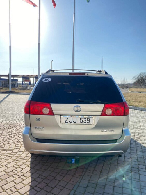 Toyota Sienna 2007 an Tiraspol Tiraspol - fotografie 5