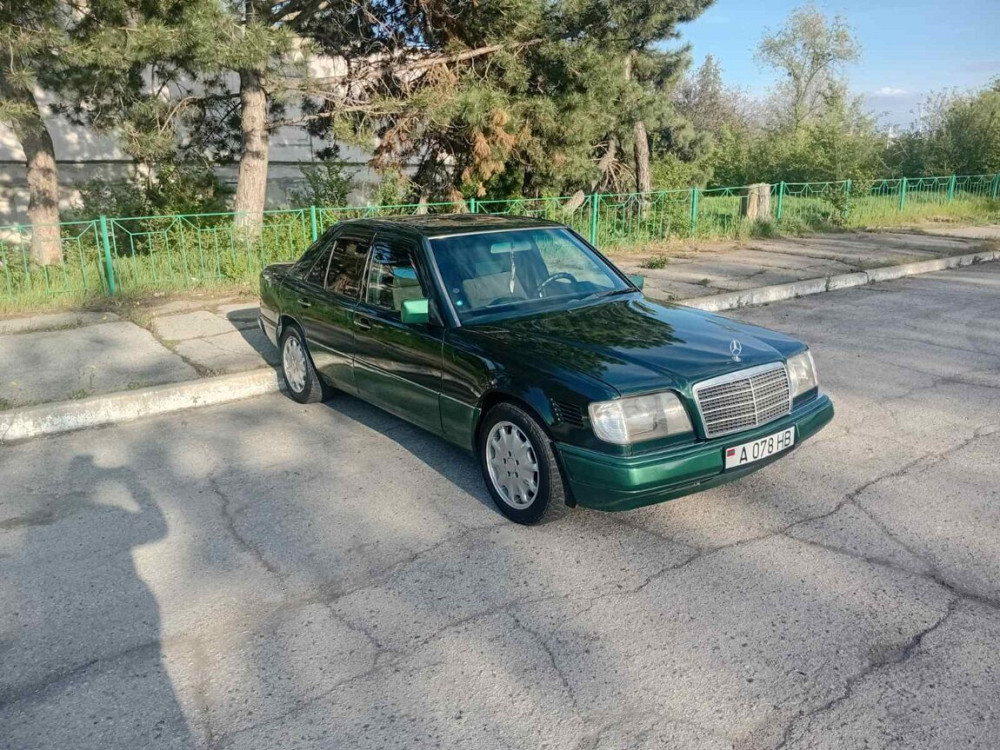 Mercedes E-Class 1994 год Бендеры Бендеры - изображение 2