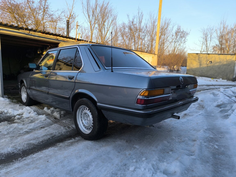 BMW 5 Series 1984 год Кишинёв Кишинёв - изображение 4