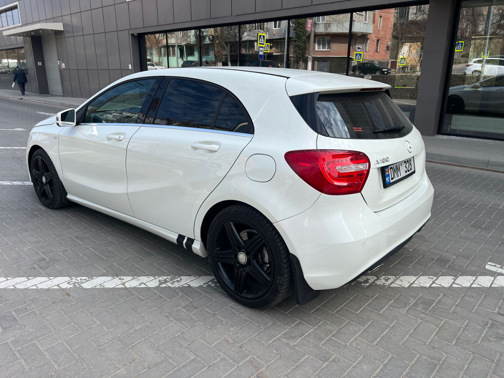 Mercedes A-Class 2015 год Кишинёв Кишинёв - изображение 4
