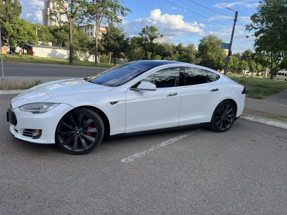 Tesla Model S 2013 год Тирасполь Тирасполь - изображение 3