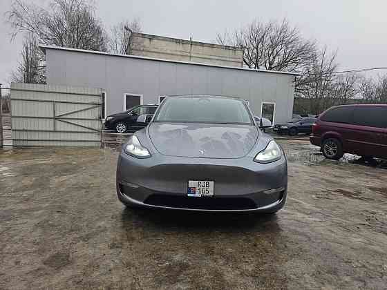 Tesla Model Y 2024 год Бендеры Бендеры