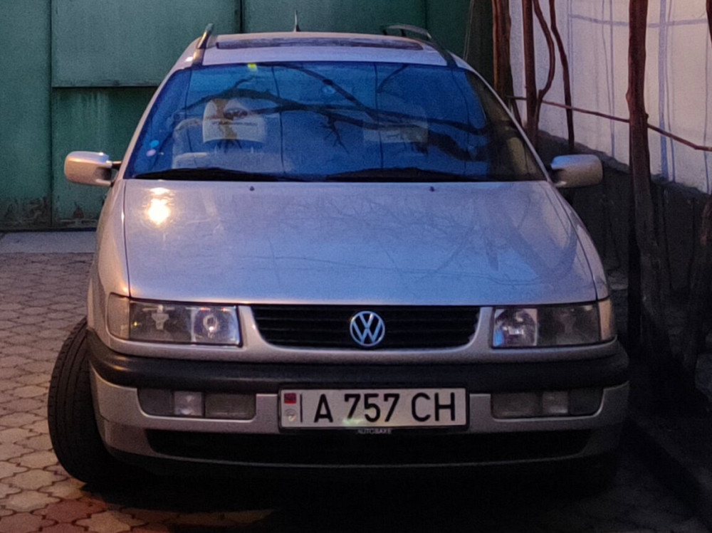 Volkswagen Passat 1996 год Бендеры Бендеры - изображение 2