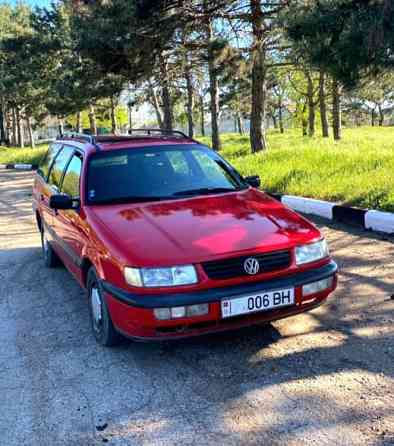 Volkswagen Passat 1995 год Суклея Суклея