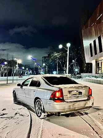 Volvo S60 2004 год Кишинёв Кишинёв