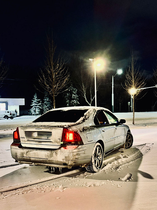 Volvo S60 2004 год Кишинёв Кишинёв - изображение 3