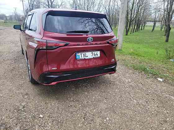 Toyota Sienna 2021 год Тирасполь Тирасполь