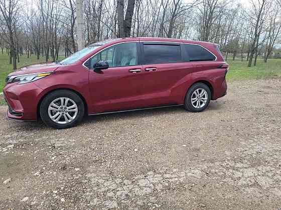 Toyota Sienna 2021 год Тирасполь Тирасполь