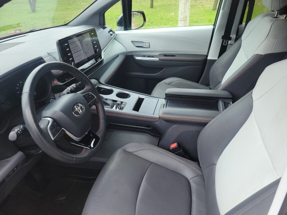 Toyota Sienna 2021 год Тирасполь Тирасполь - изображение 7