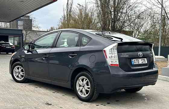Toyota Prius 2011 год Кишинёв Кишинёв
