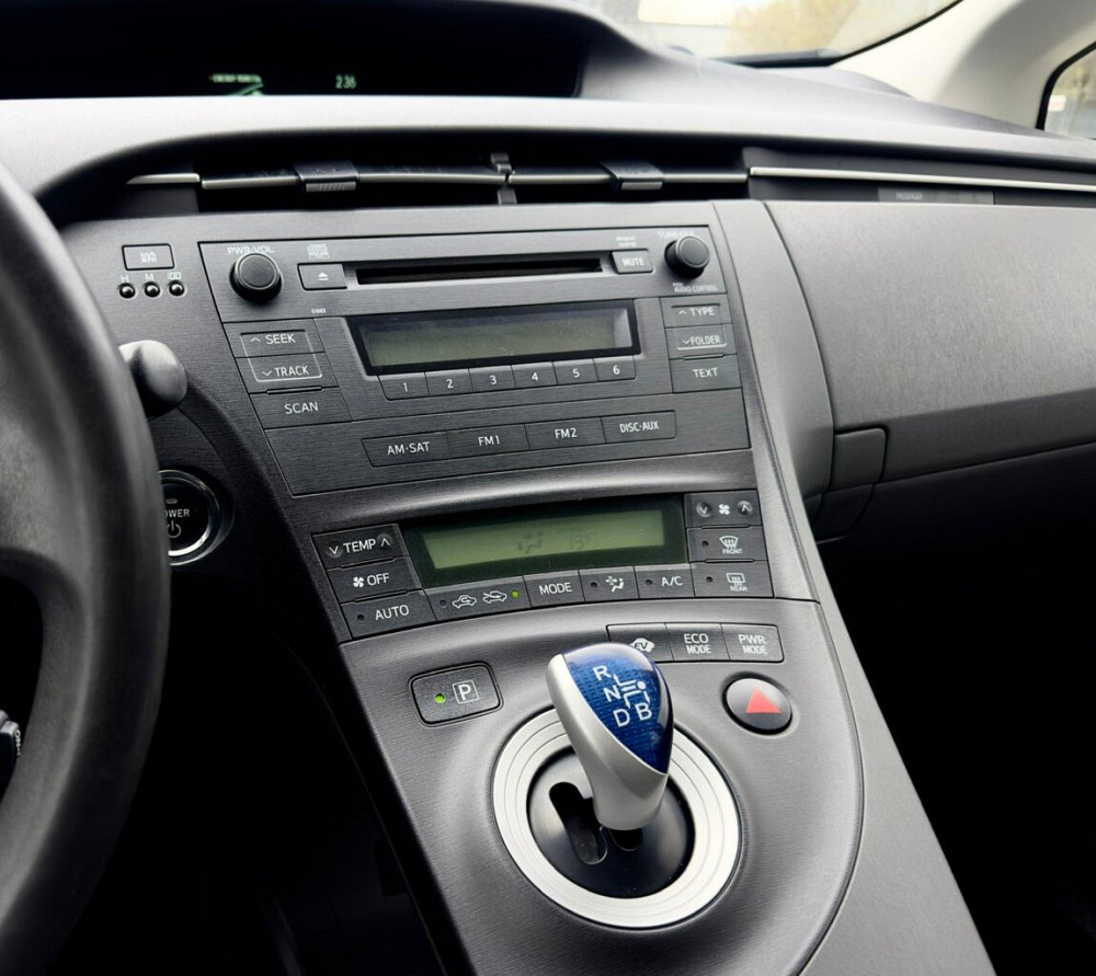 Toyota Prius 2011 год Кишинёв Кишинёв - изображение 6