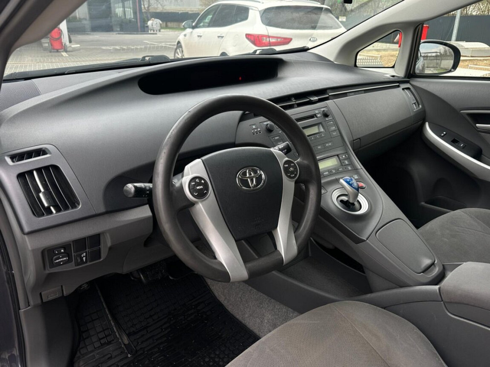 Toyota Prius 2011 год Кишинёв Кишинёв - изображение 7