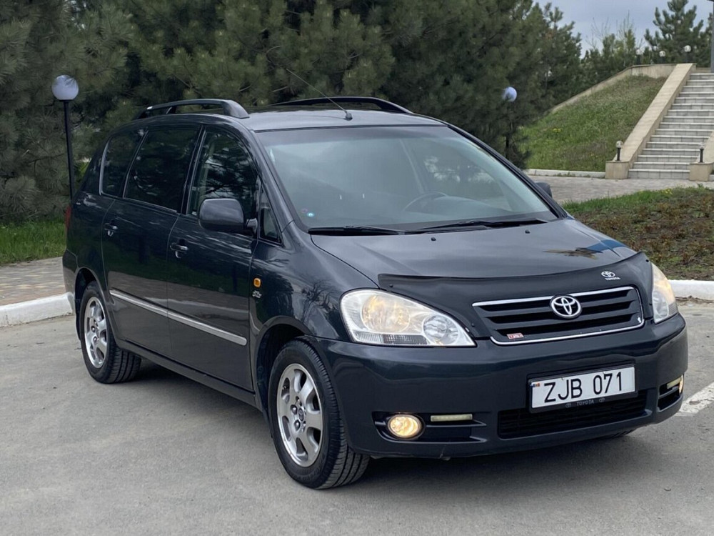 Toyota Avensis Verso 2003 год Рыбница Рыбница - изображение 3