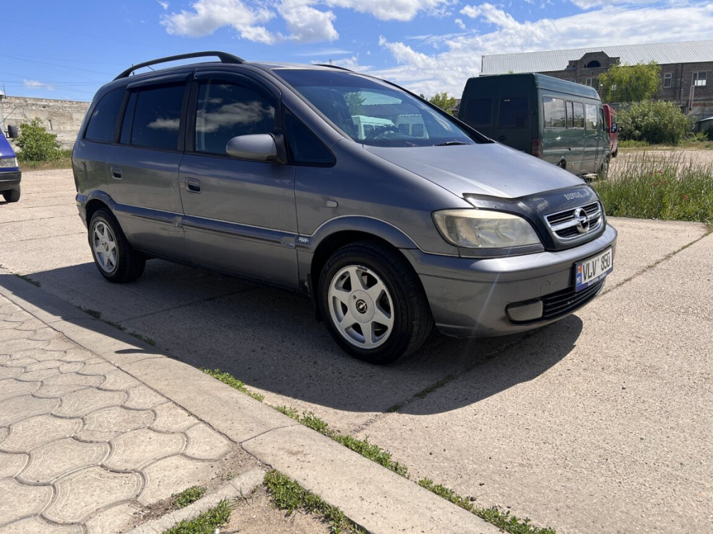 Opel Zafira 2005 an Tiraspol Tiraspol - fotografie 2