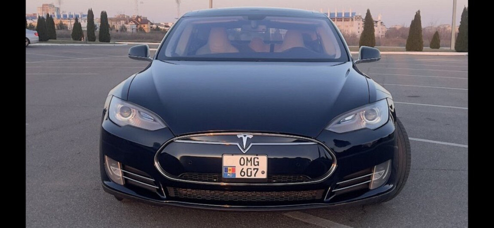 Tesla Model S 2014 год Тирасполь Тирасполь - изображение 4