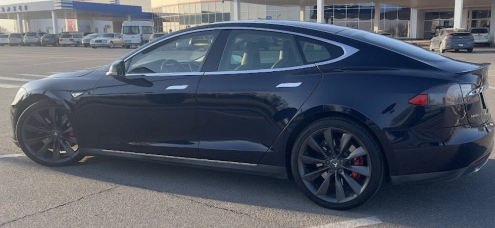Tesla Model S 2014 год Тирасполь Тирасполь - изображение 3