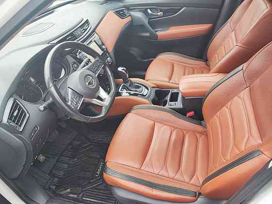 Nissan Rogue 2017 год Бендеры Бендеры