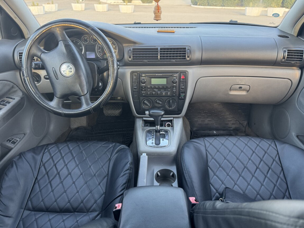 Volkswagen Passat 2004 год Слободзея Слободзея - изображение 4