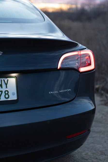 Tesla Model 3 2018 год Тирасполь Тирасполь - изображение 6