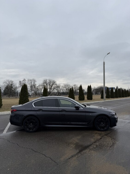 BMW 5 Series 2019 год Новые Анены Новые Анены - изображение 6