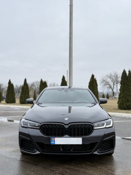 BMW 5 Series 2019 год Новые Анены Новые Анены - изображение 2