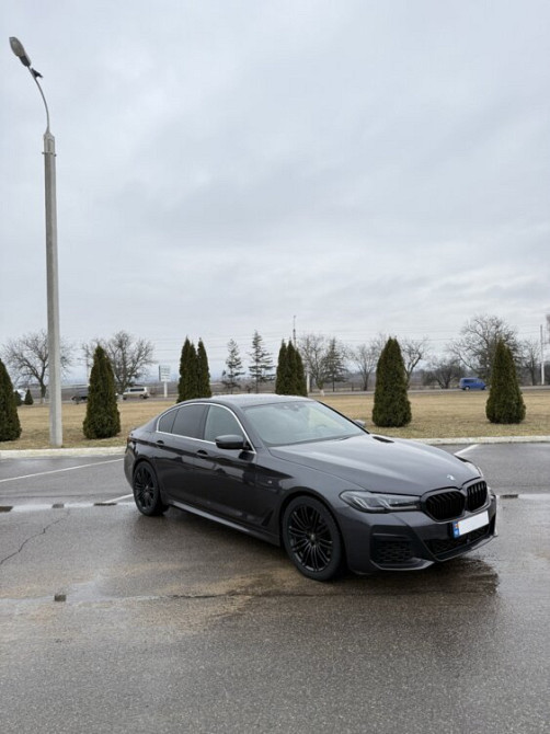 BMW 5 Series 2019 год Новые Анены Новые Анены - изображение 3