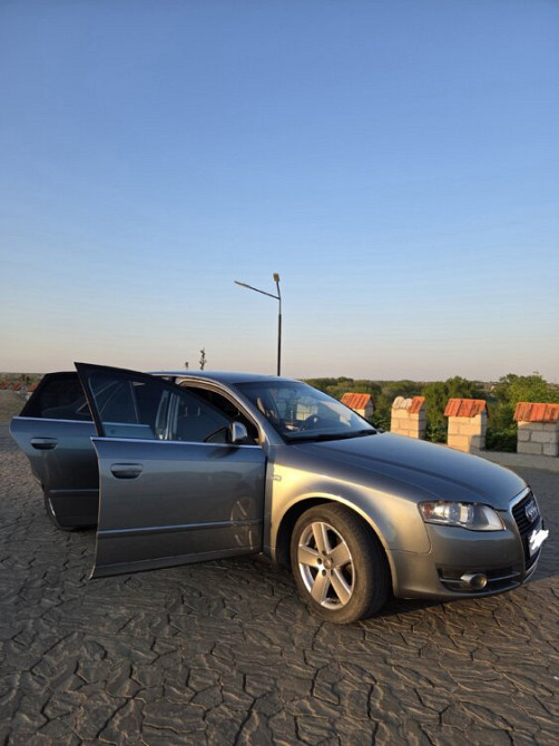 Audi A4 2005 год Тирасполь Тирасполь - изображение 2
