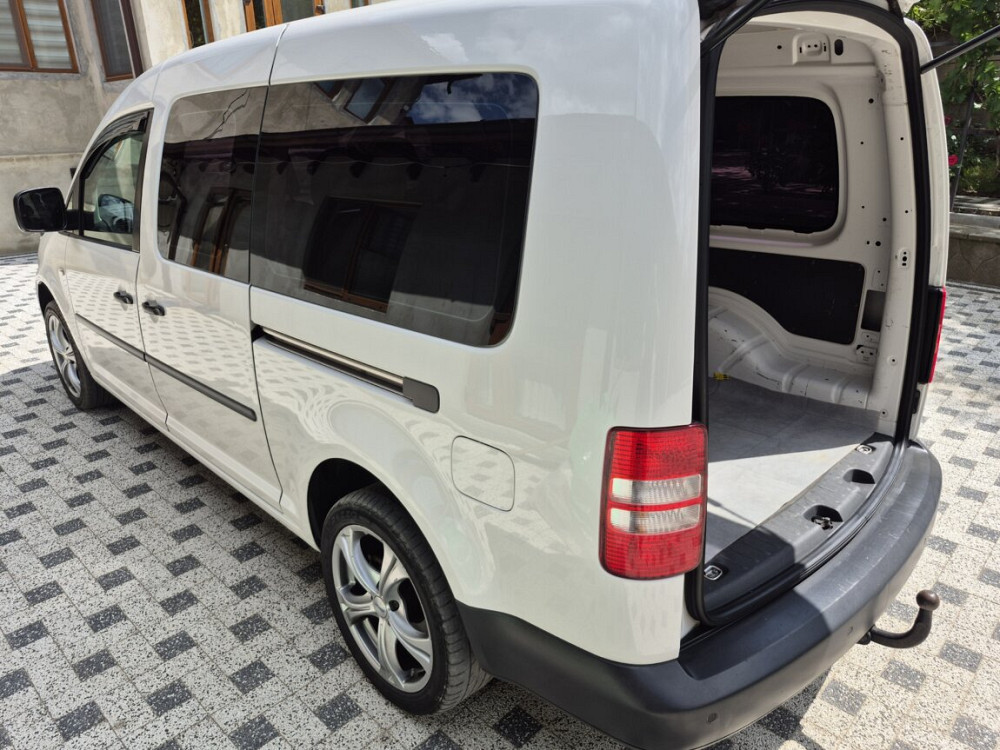 Volkswagen Caddy 2013 an Bender Bender - fotografie 3
