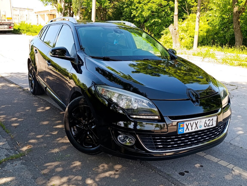 Renault Megane 2013 год Кишинёв Кишинёв - изображение 2
