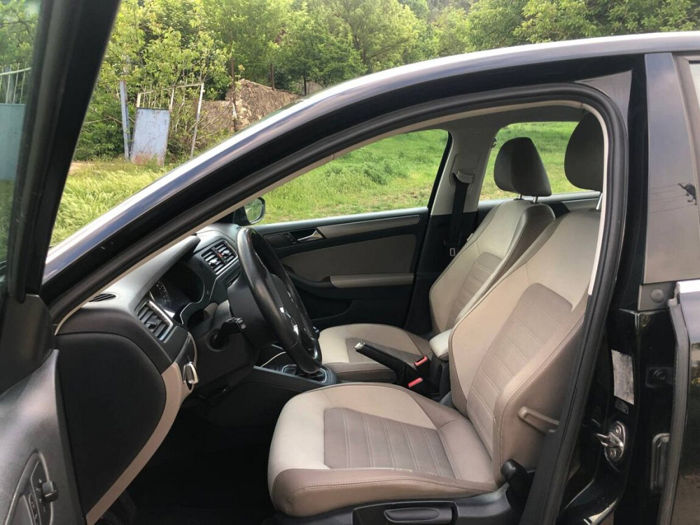 Volkswagen Jetta 2012 год Каменка Каменка - изображение 5