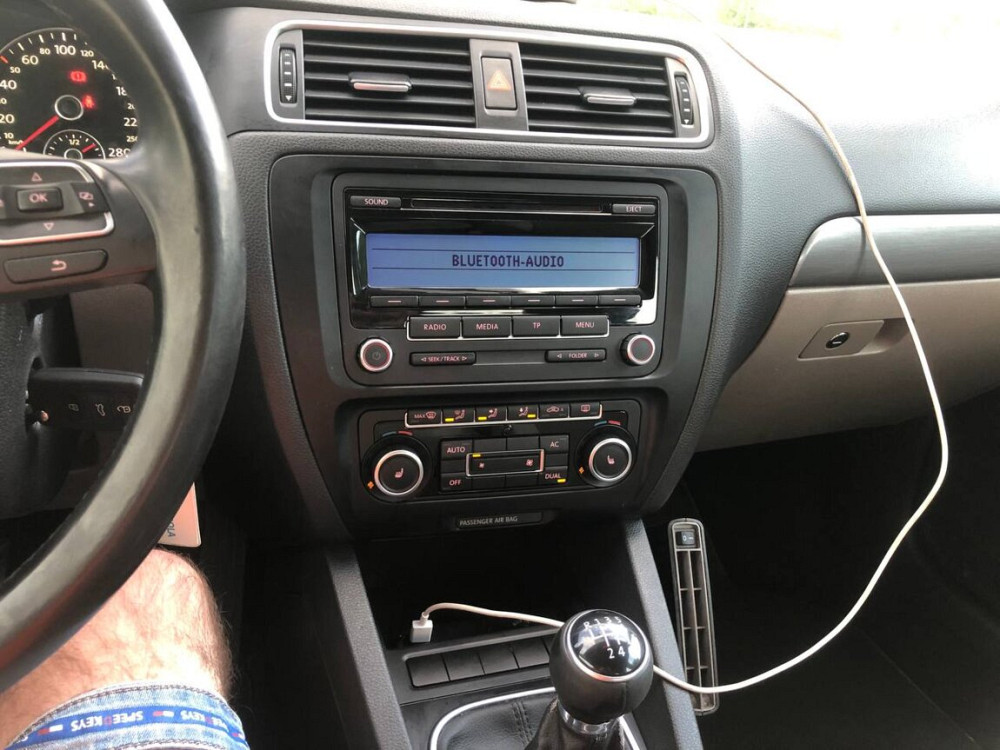 Volkswagen Jetta 2012 год Каменка Каменка - изображение 9